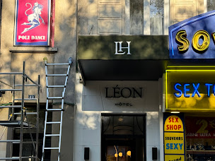 Photo n°1 de Atelier Premier à Paris (Magasin de stores et de rideaux)