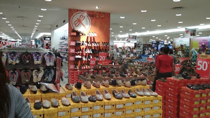 Matahari Department Store Grand Mall Bekasi, Author: Herry Irawan