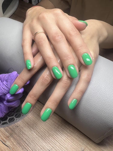 Head Hunters Beauty Salon Phone number