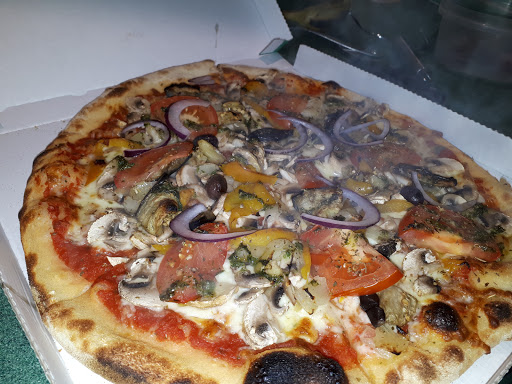 Photo 7 - demon's pizza cuers