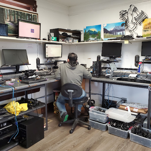 LAST STOP COMPUTERS - Visual