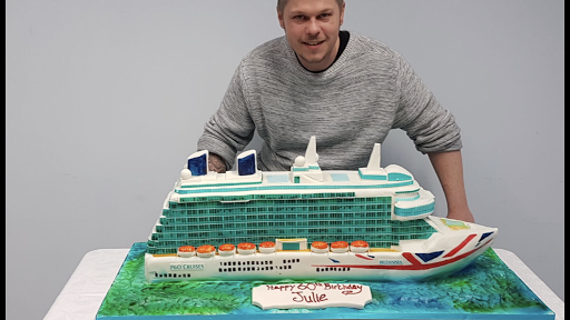 Custom Cake Art - Visual