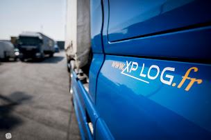 Photo n°22 de XP LOG à Saint-Vigor-d'Ymonville (Société de transport routier)