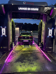 Photo n°13 de ELITE LAVAGE Villefontaine à Villefontaine (Station de lavage automobile)