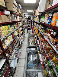 Photo n°14 de SARAL SHANU ALIMENTATION GÉNÉRALE RIA MONEYGRAM POINT RELAIS à Élancourt (Épicerie)