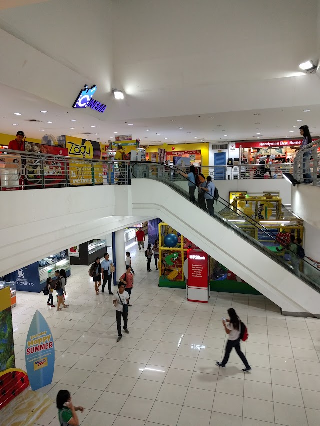 Walter Mart Calamba-Real