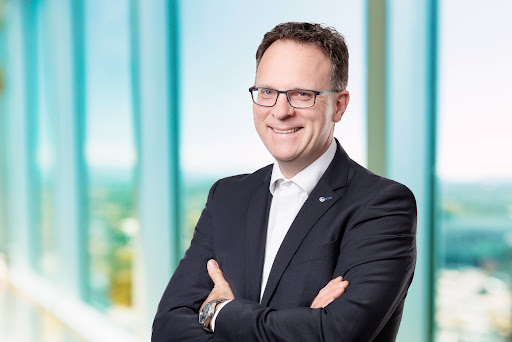 Michael Schneider für Deutsche Vermögensberatung - Thumbnail