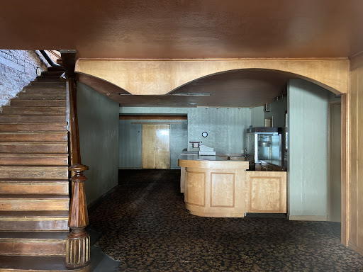 Mack Theater - Visual