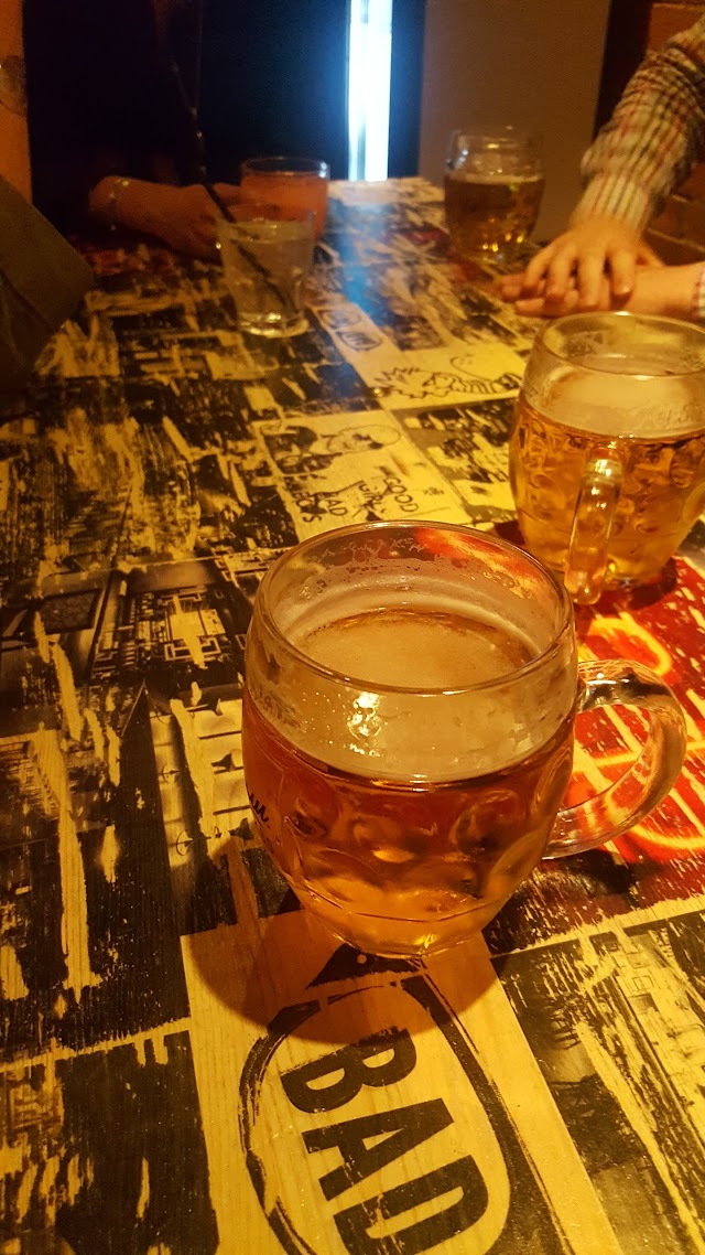 No Name Bar