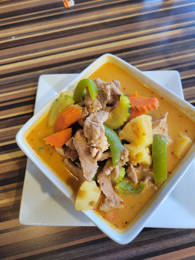 Aung's Bangkok Cafe - Thumbnail