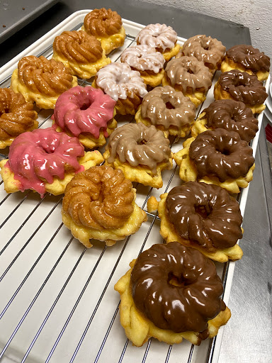 Sunshine Donuts & Water Gallery - United States