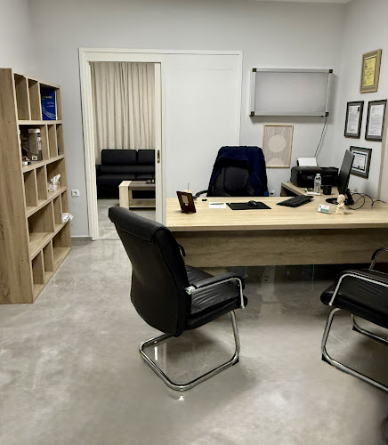 Ορθοπαιδικό Ιατρείο Χαράλαμπος Α. Τσακιρόπουλος MD. - Γιατρός