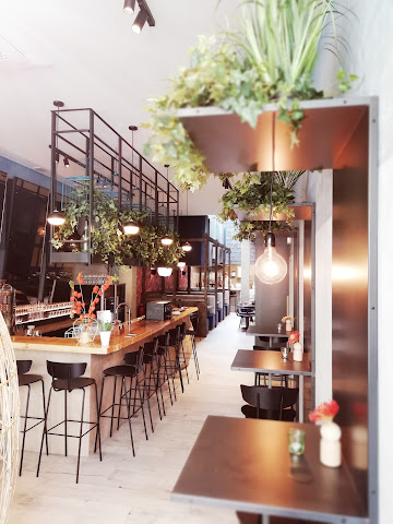 BÚN Bar & Restaurant 🇻🇳 by null