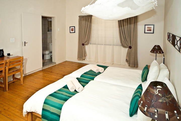 Bahnhof Hotel Aus by null