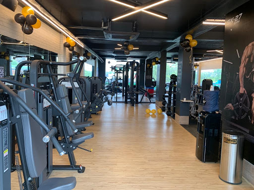 SK 27 Gym Vasant Vihar