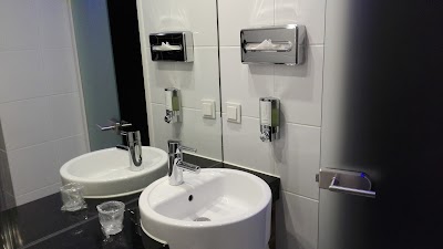 Photos of Holiday Inn Express Frankfurt City - Hauptbahnhof