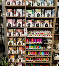 Photo n°4 de Au Carrousel Doré à Charmes (Magasin d'ameublement et de décoration)