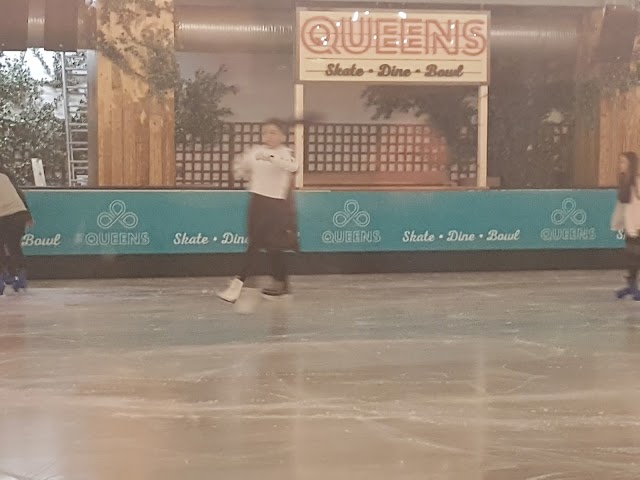 Queens Ice and Bowl