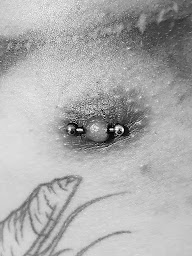 Photo n°14 de Atelier Maloé à Gardanne (Salon de piercing)