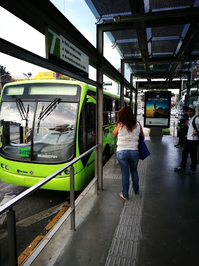 Photos of Estaci&oacute;n Industria Sur