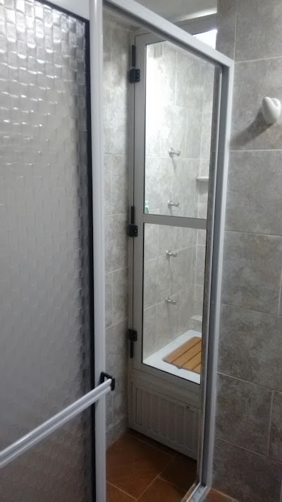 Photos of MOTEL MIMOS.