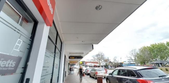Jetts Howick Phone number