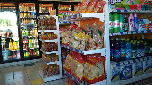 Modelo Plus 17 - Visual
