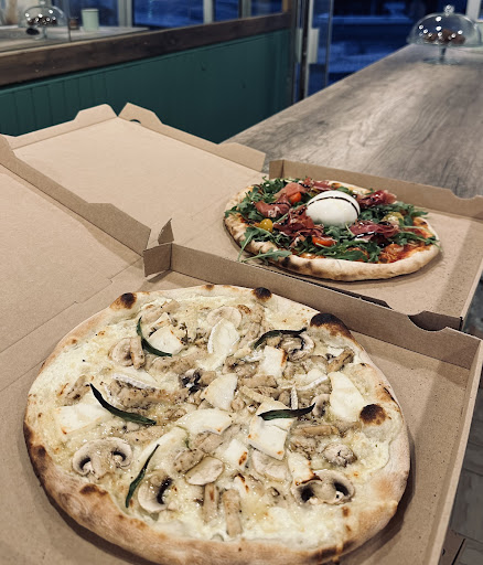 Photo 8 - Master Pizza