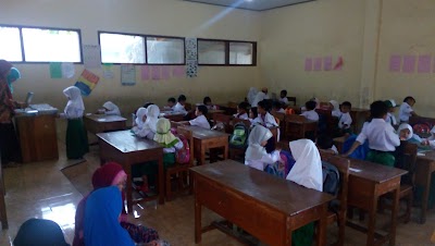 Photos of MI Al Amin