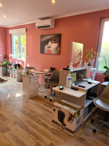 Maë Ongles et Beauté