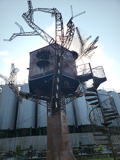 Steampunk Tree House - Visual