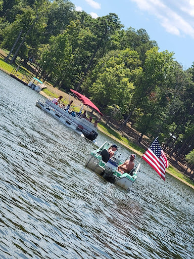 Lake O' Pines RV Park, Marina & Inn - Thumbnail