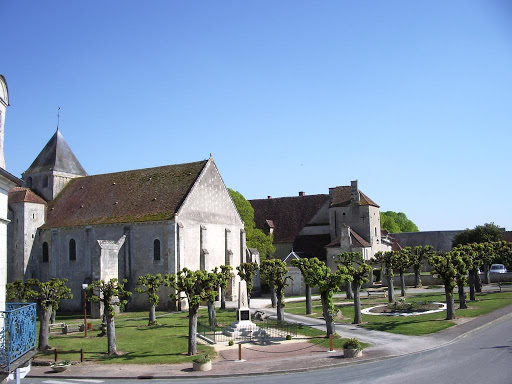 Photo de Les Glycines Chambres d'hôtes Bourges à Plaimpied-Givaudins (18340)