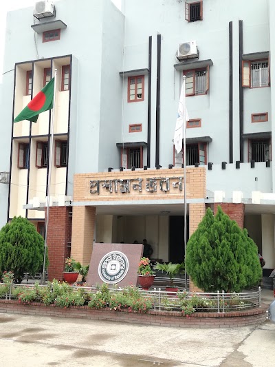 Photos of Rajshahi University Admin Building-1