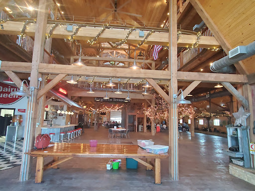 Barnacopia, LLC - Visual