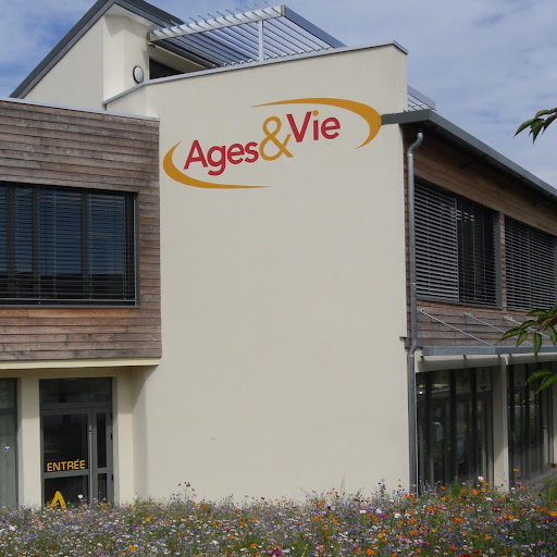 Photo de Foyer et Maison de Retraite de Saint Ferjeux à Tarcenay (25620)