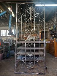 Photo n°4 de Les Trésors de la Forge à Arnac-la-Poste (Forgeron)