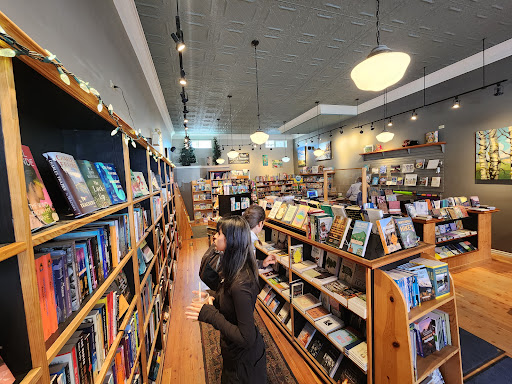 Polar Peek Books Gallery - Canada