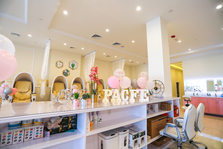 Pacfe Nails And Spa interior view