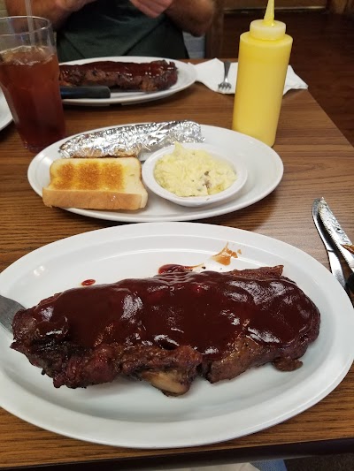 Carver’s BBQ