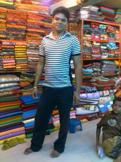 Photos of Patwari Shopping Complex