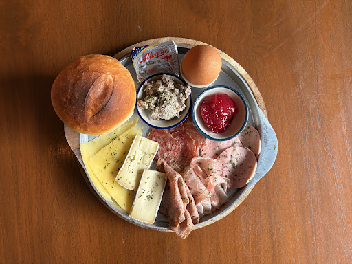 HAPPY BITES Deutsche Stube