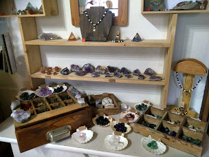 Photo n°8 de Muriel Nature Créations à Vitteaux (Boutique de minéraux)