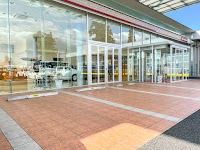 群馬トヨタ自動車 安中杉並木店