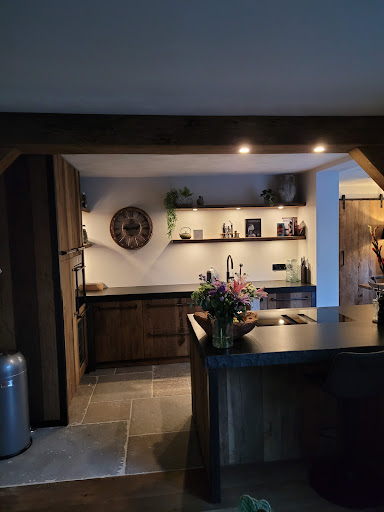 Restyle XL interior projects BV