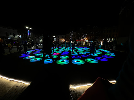 Lights On Stratford - Thumbnail