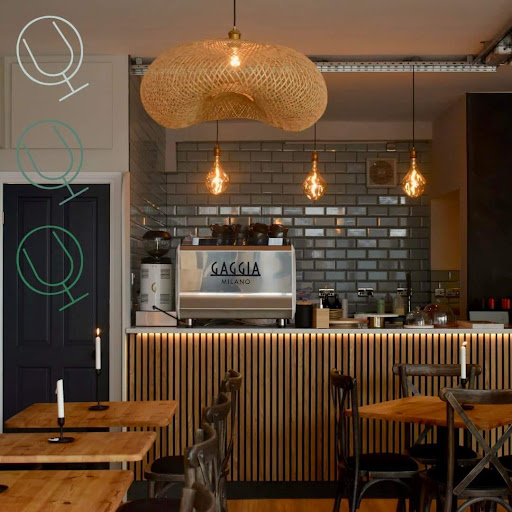 Quinns Wine Café and Kitchen - Thumbnail