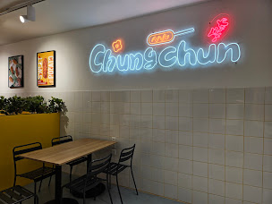 Photo n°45 de Chungchun Ricedog Coréen Marseille Vieux-Port à Marseille (Restauration rapide)