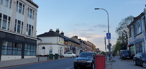 New Cross - Visual