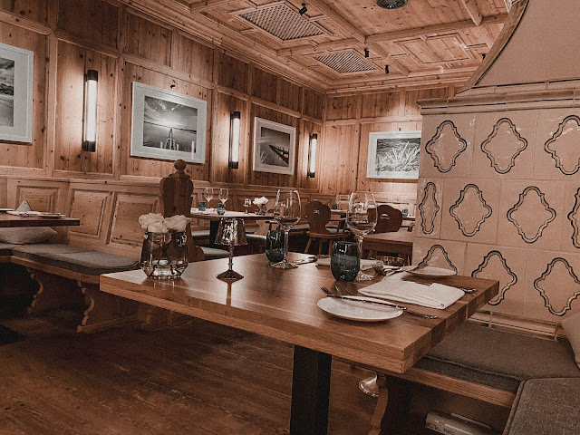 Kaminrestaurant und Stubn by null